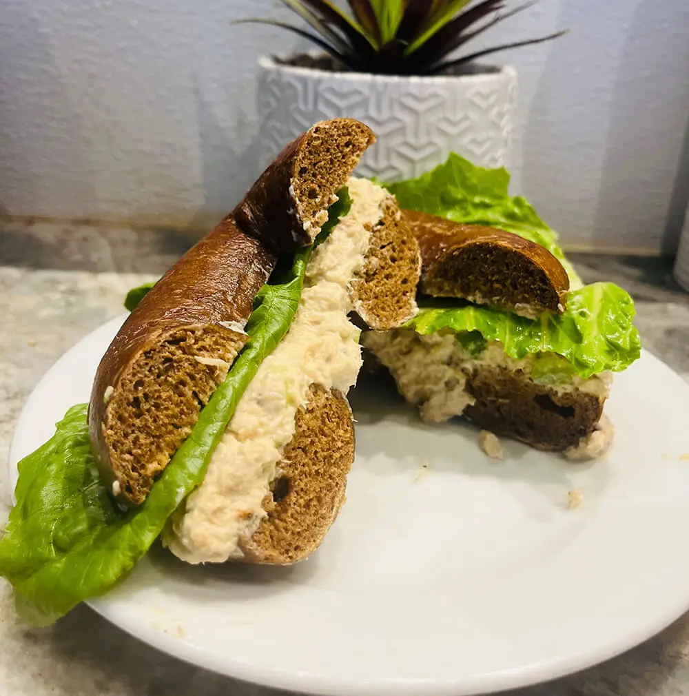 tuna melt on rye