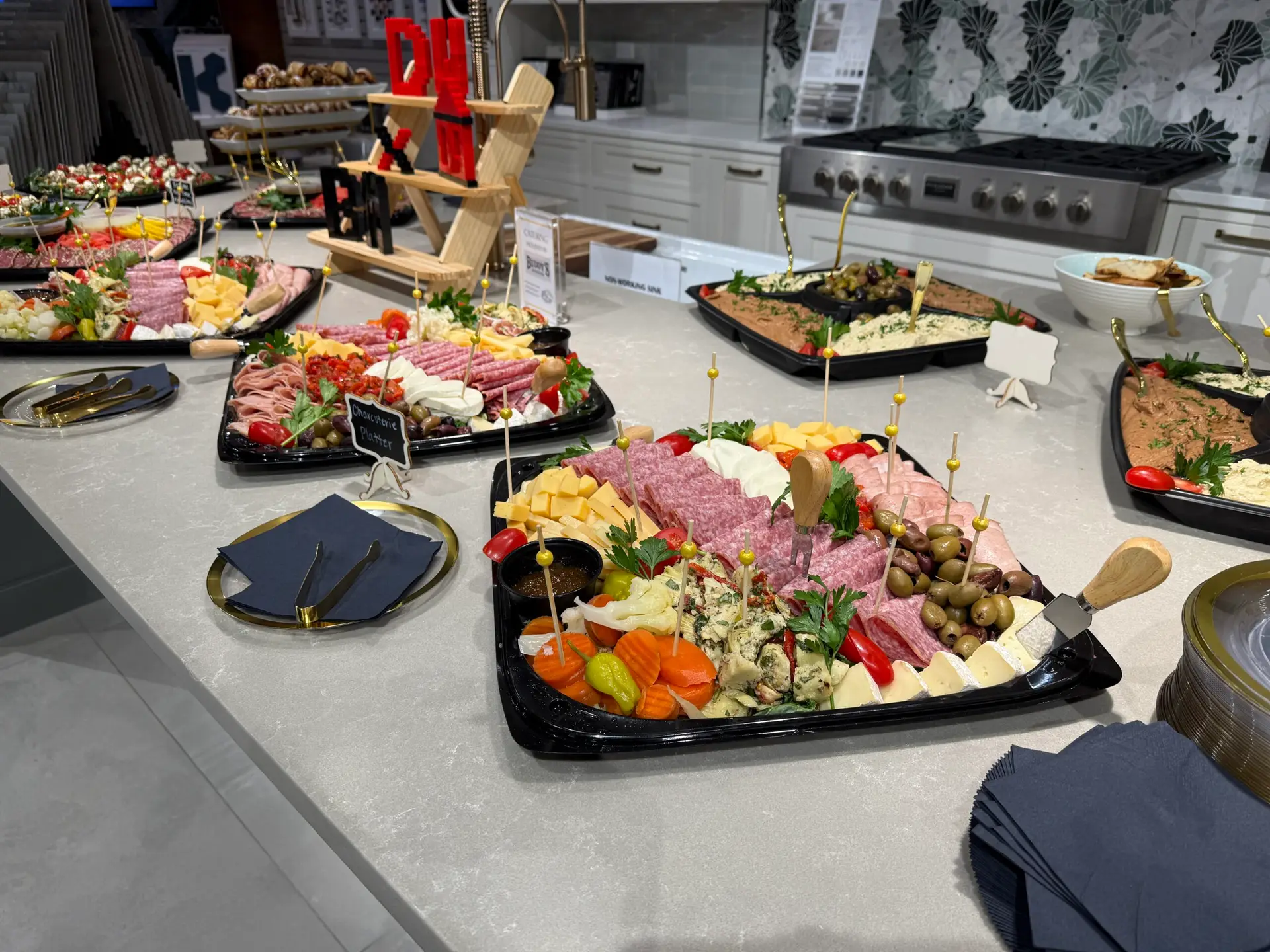 Buddys-bagels-catering-sarasota-platter